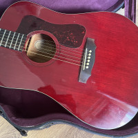 1972 Guild D-25 Cherry + OHSC vintage